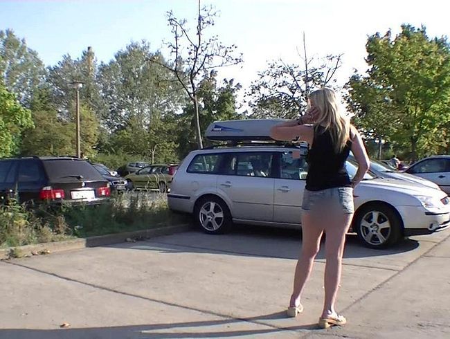 marina montana Porno Video: parkplatztreffen - voll rein gepi**t  . . .